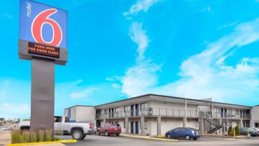 Motel 6