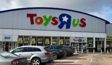 Toys R Us