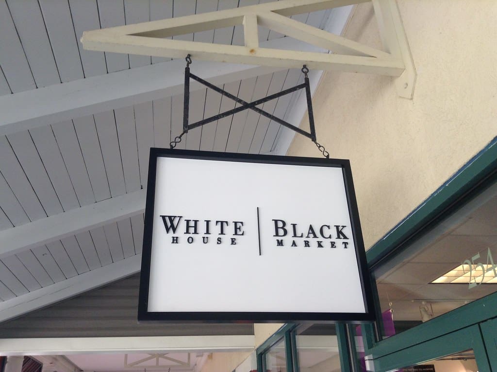 White Black House Market Outlet Store