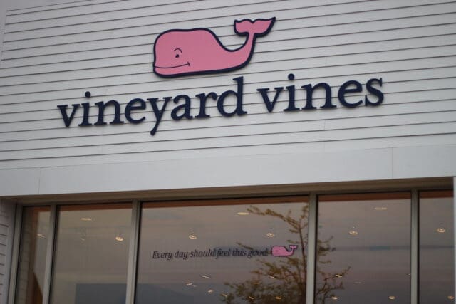 Vineyard Vines storefront