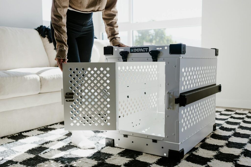 adjusting an impact dog crate